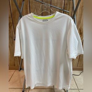 Men’s tee shirt